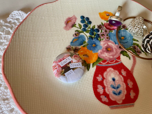 Don’t Freak Out small badge